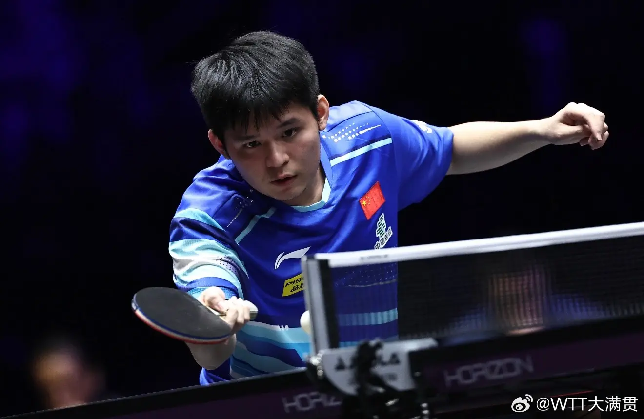 进行合影 进行合影