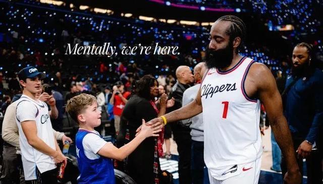 的身份晋级, 总冠军冲刺, 球迷可以一