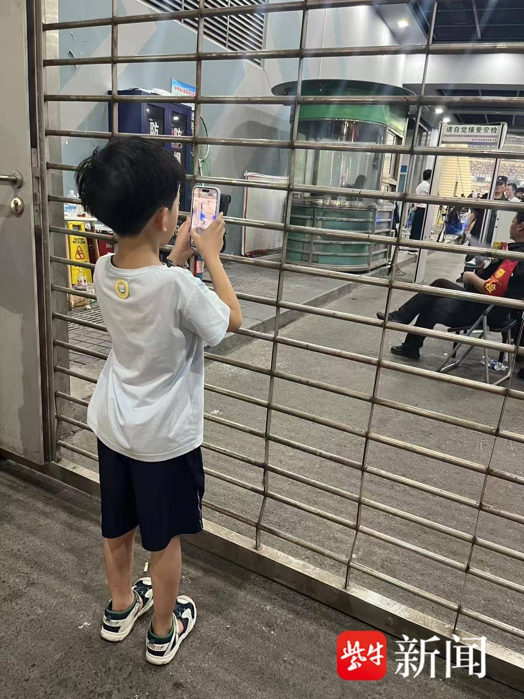 tenan, 他非常喜欢 tenan, 他非常喜欢