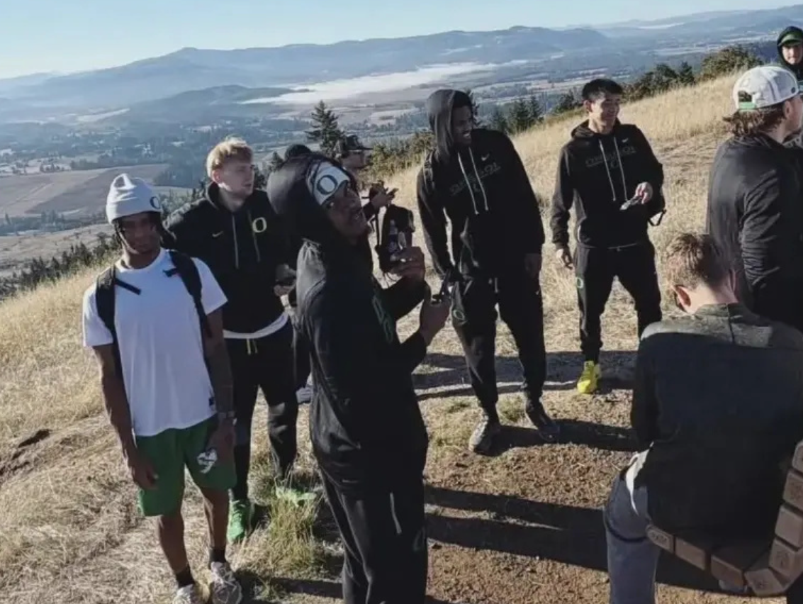 而且他还能 而且他还能