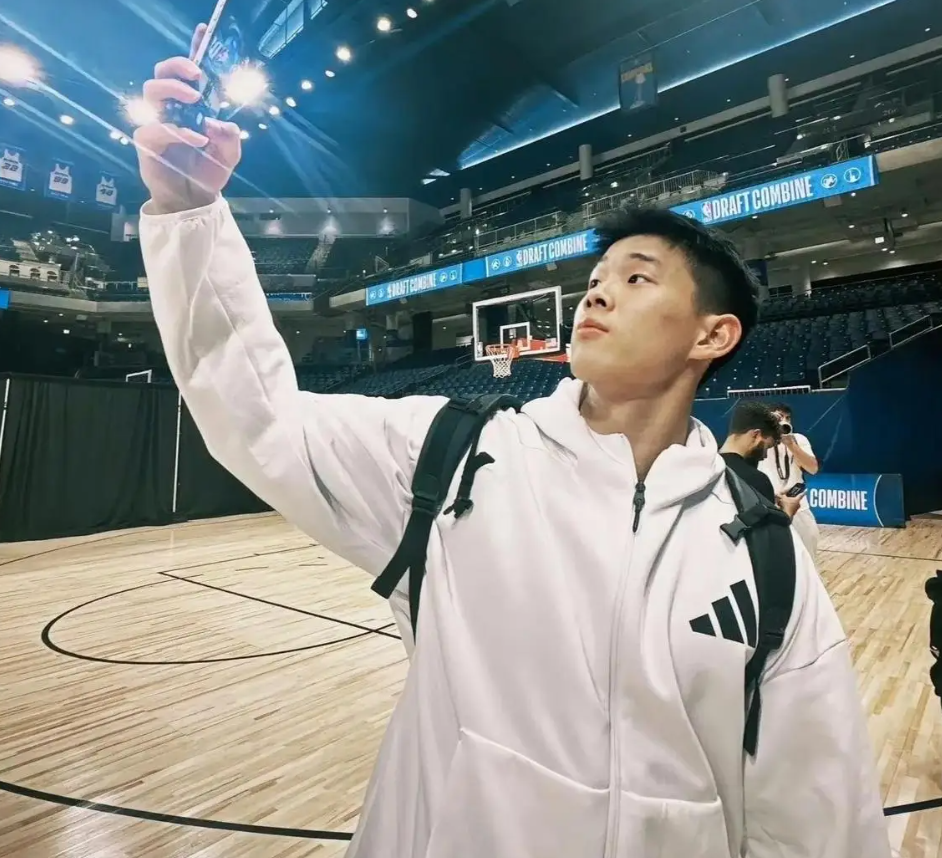 img, 队友一起训, 这对于他肯 img, 队友一起训, 这对于他肯